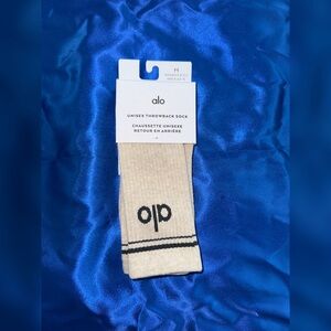 ALO Yoga Unisex Socks